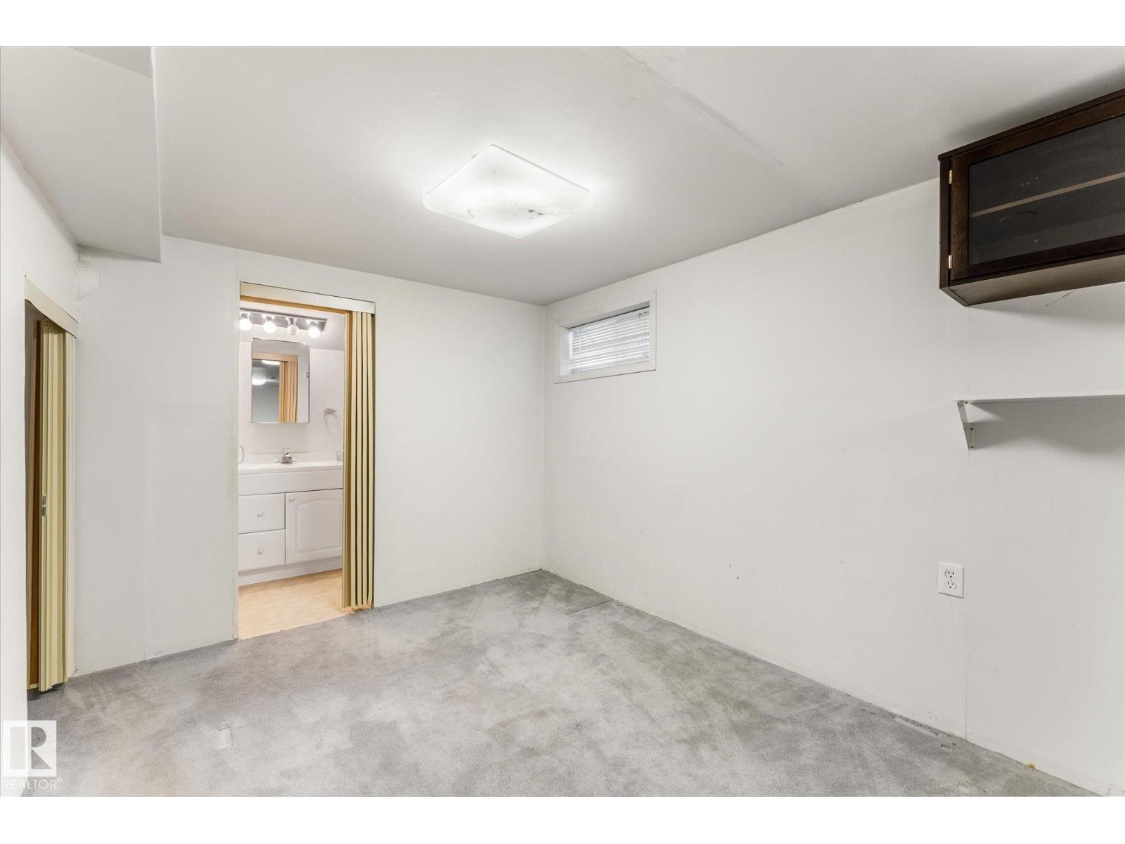 
          10921 126 Street NW
            <br/>
            <span>Edmonton</span>
            , 
            <span>AB</span>
             <span>T5M0P4</span>
         - Photo 31