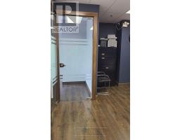 301 10376 Yonge Street, Richmond Hill, ON L4C3B8 Photo 11