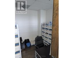 301 10376 Yonge Street, Richmond Hill, ON L4C3B8 Photo 22
