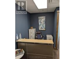 301 10376 Yonge Street, Richmond Hill, ON L4C3B8 Photo 27