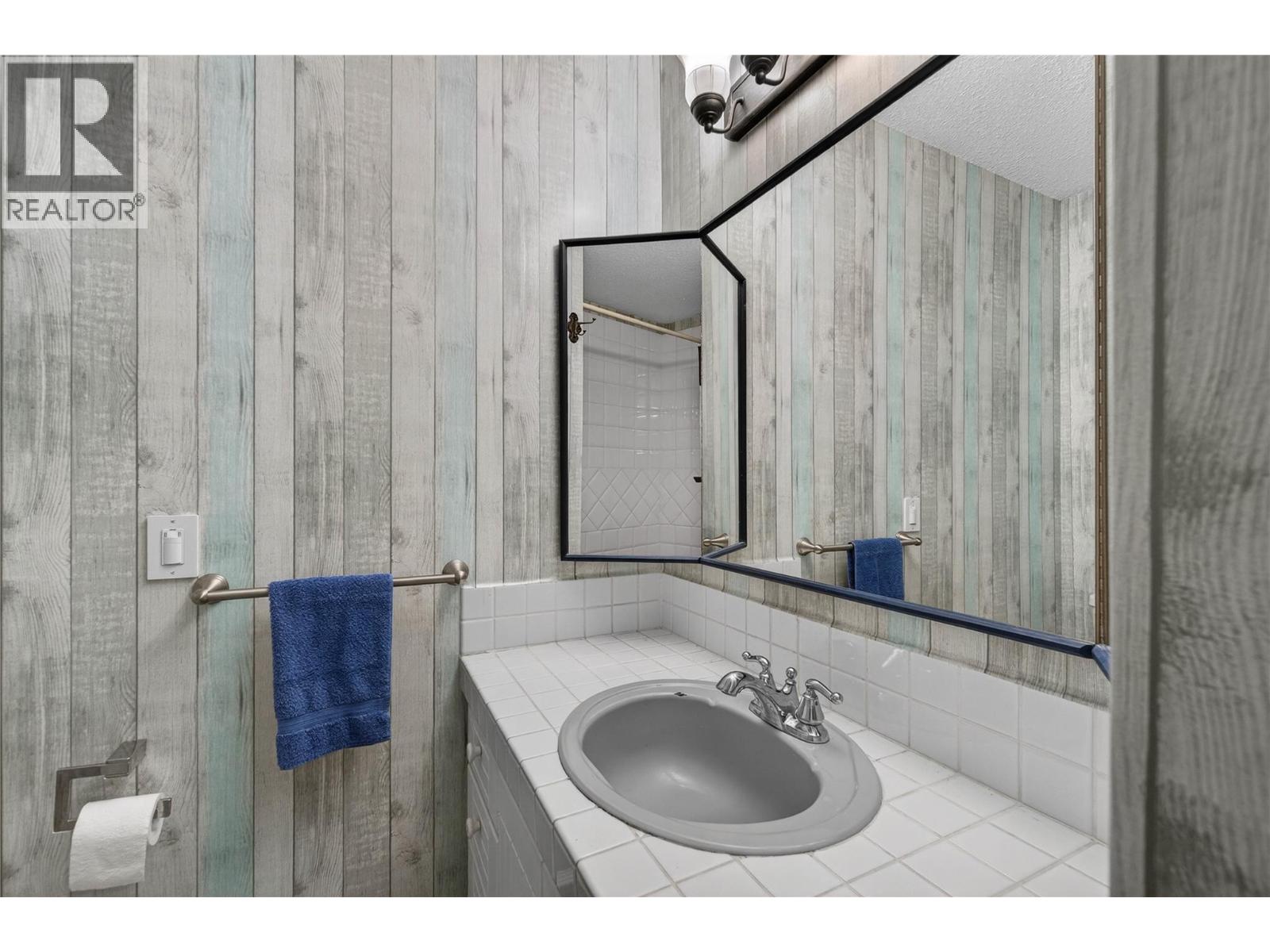 114 Timberlane Road, Enderby