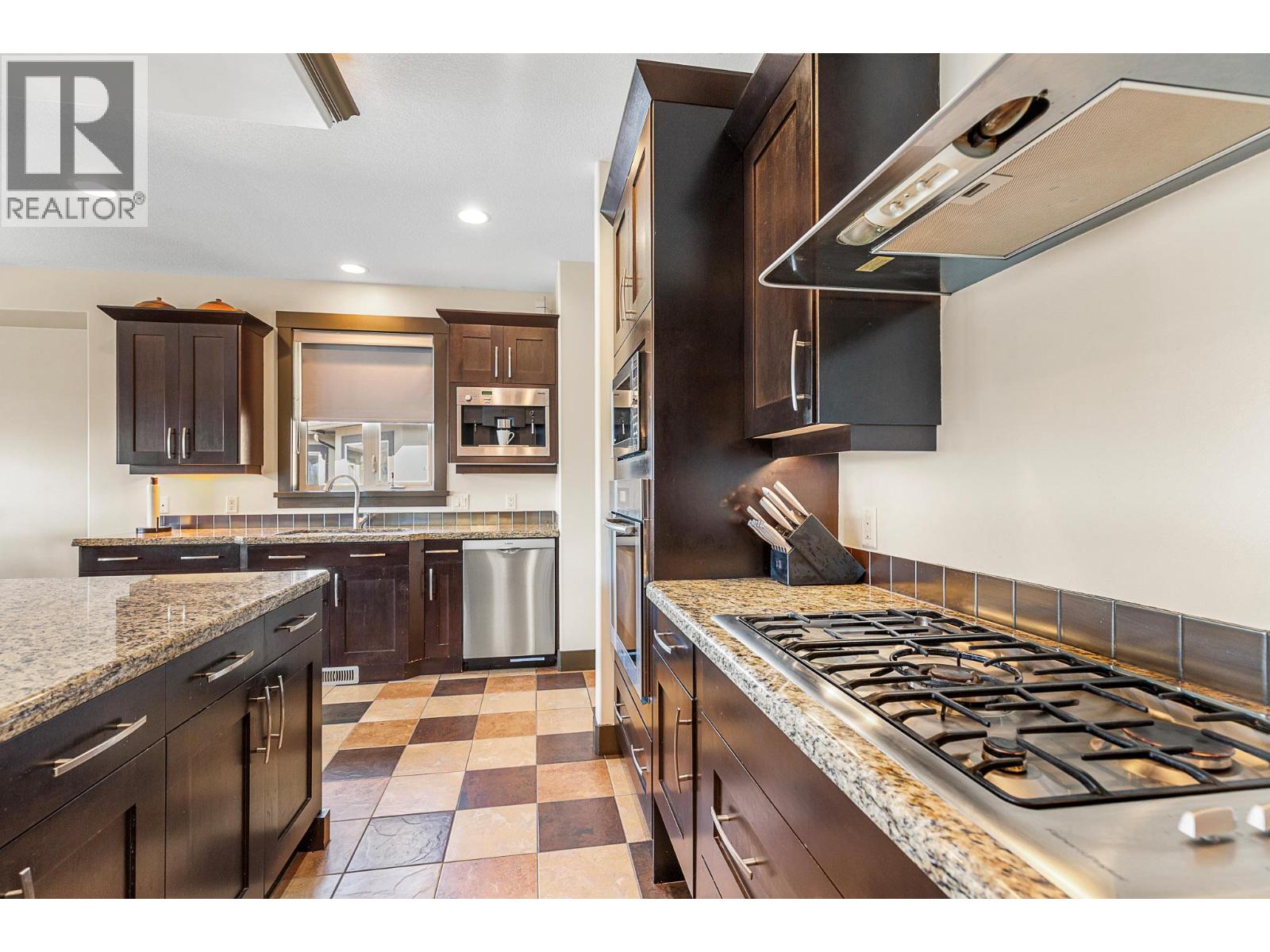 1033 Longacre Place, Vernon