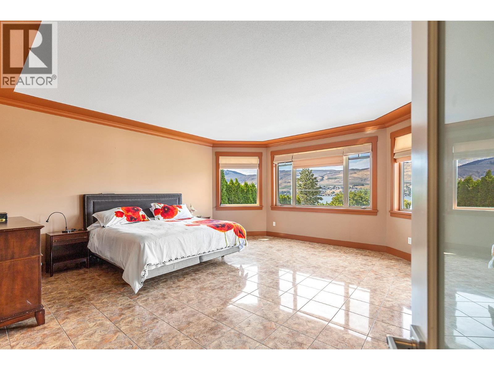 1033 Longacre Place, Vernon