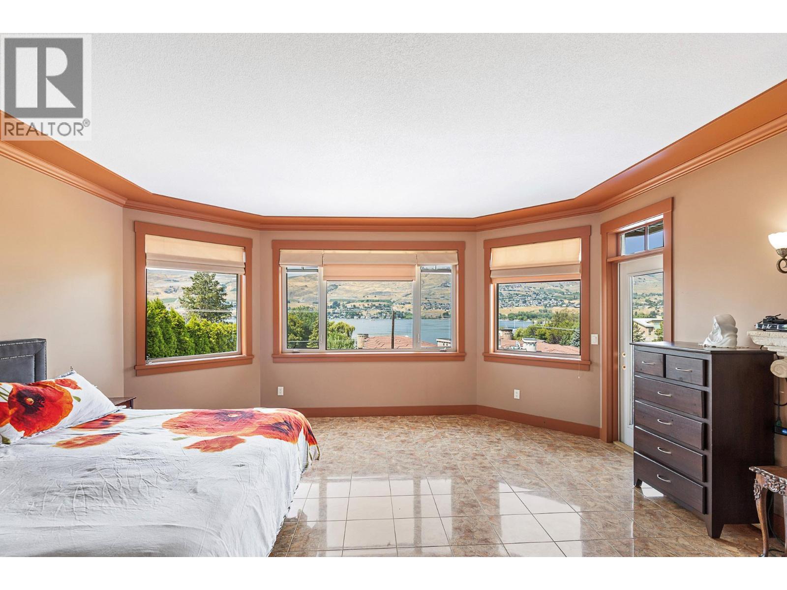 1033 Longacre Place, Vernon