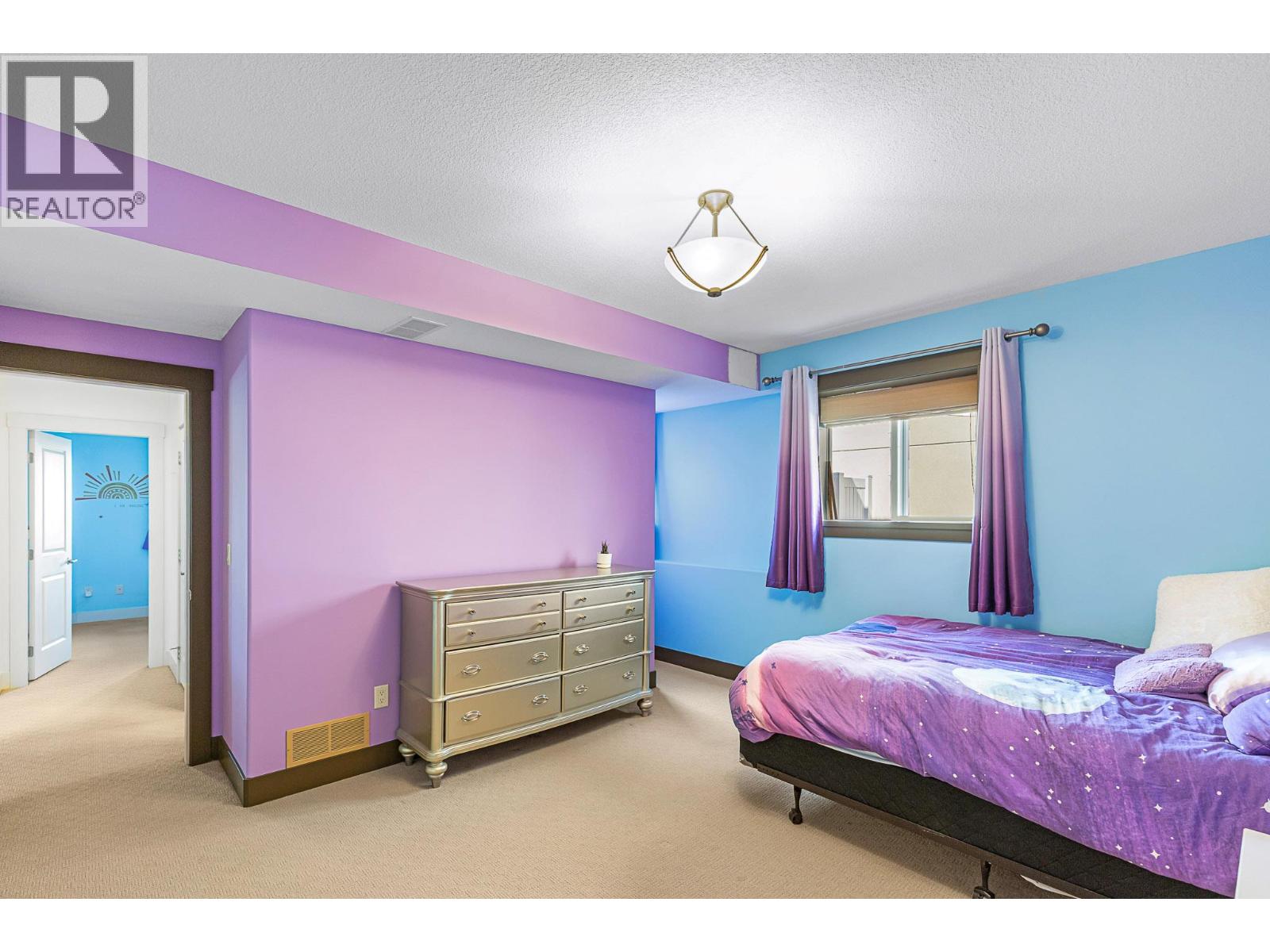 1033 Longacre Place - 64
