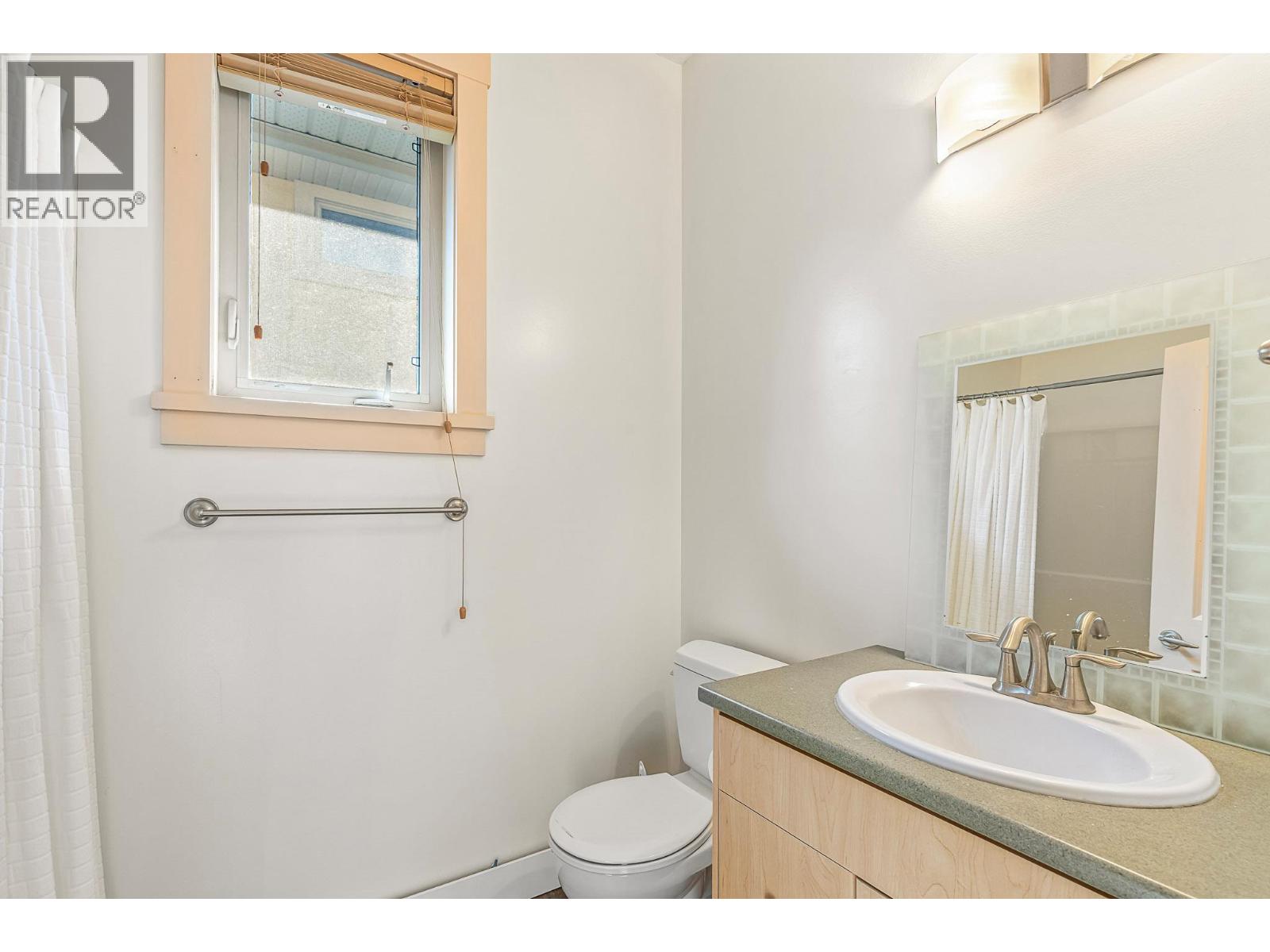 1033 Longacre Place - 67