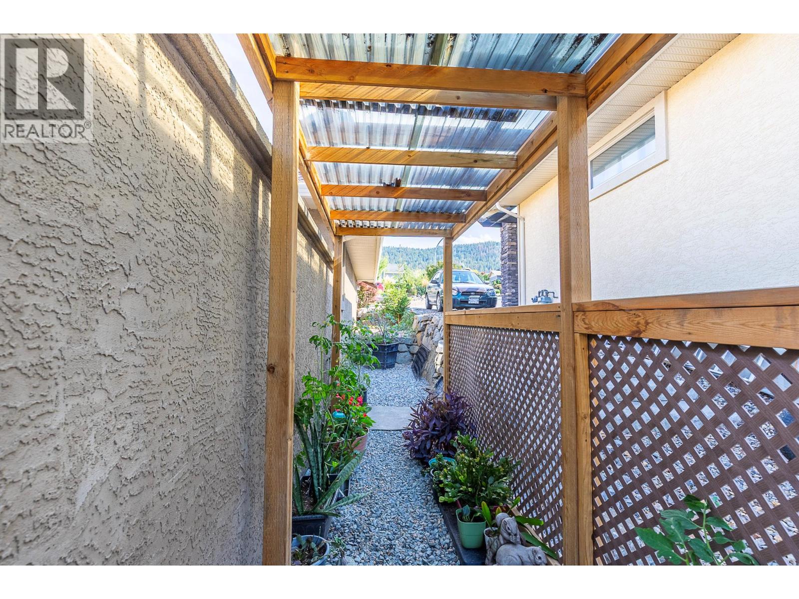 1033 Longacre Place, Vernon