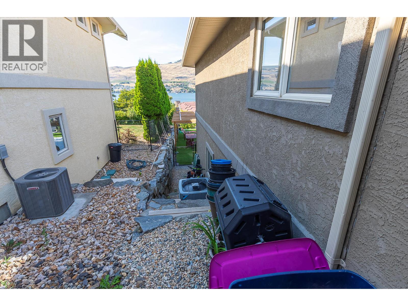 1033 Longacre Place, Vernon