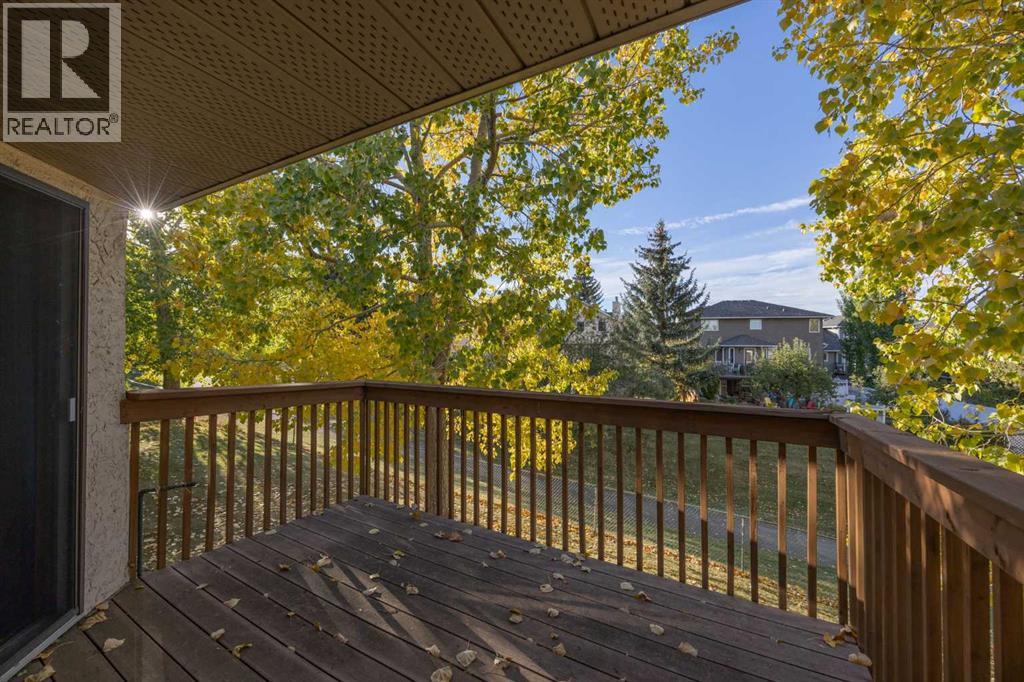 Single Family House for Sale in  Sandarac Circle NW Sandstone Valley Calgary 