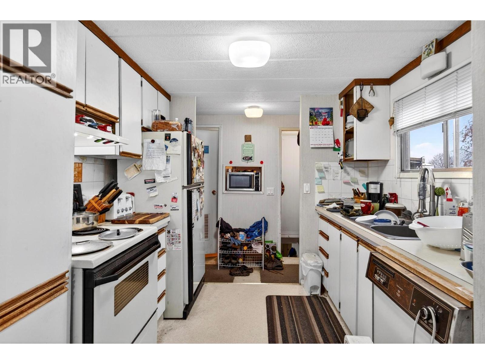  830 Franklyn Road, Kelowna