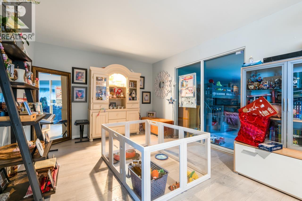 2155 PRAIRIE AVENUE, Port Coquitlam