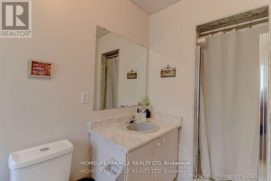 7 CREEKWOOD COURT - 22