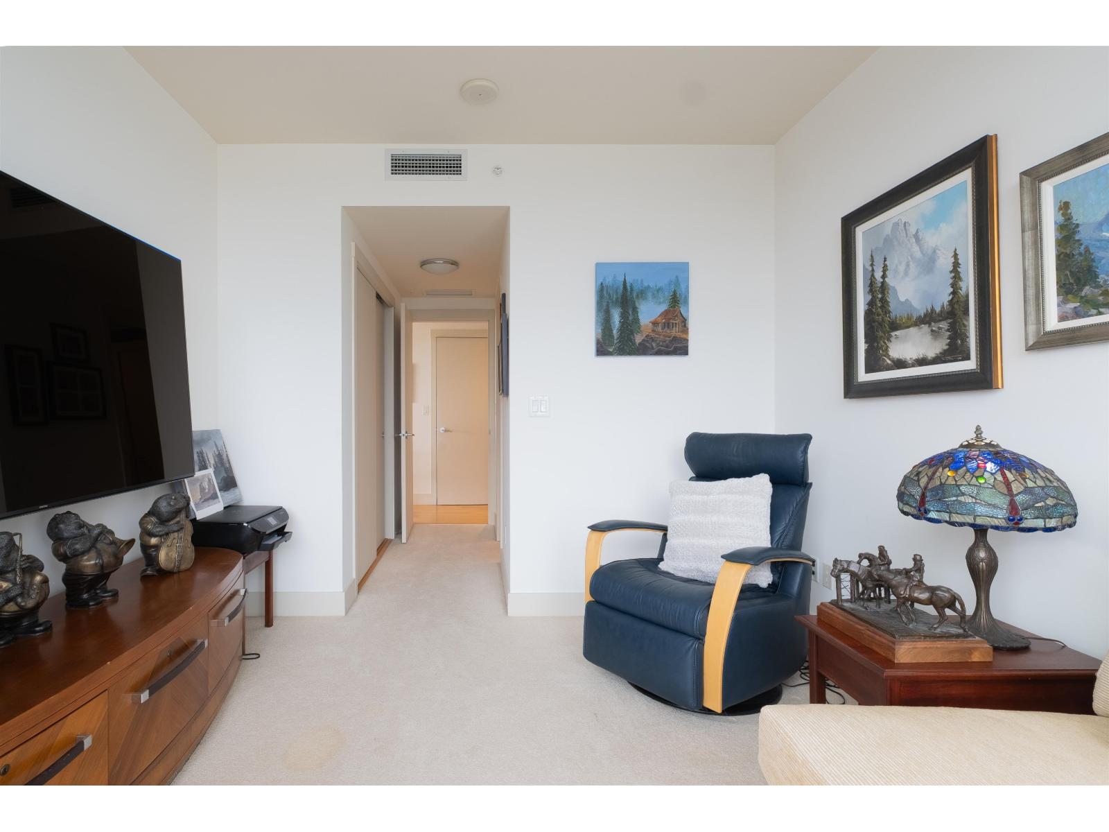 1301 1473 JOHNSTON ROAD, White Rock