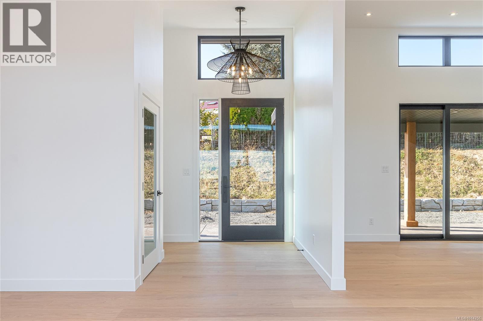 10928 Grandview Rd, Saltair