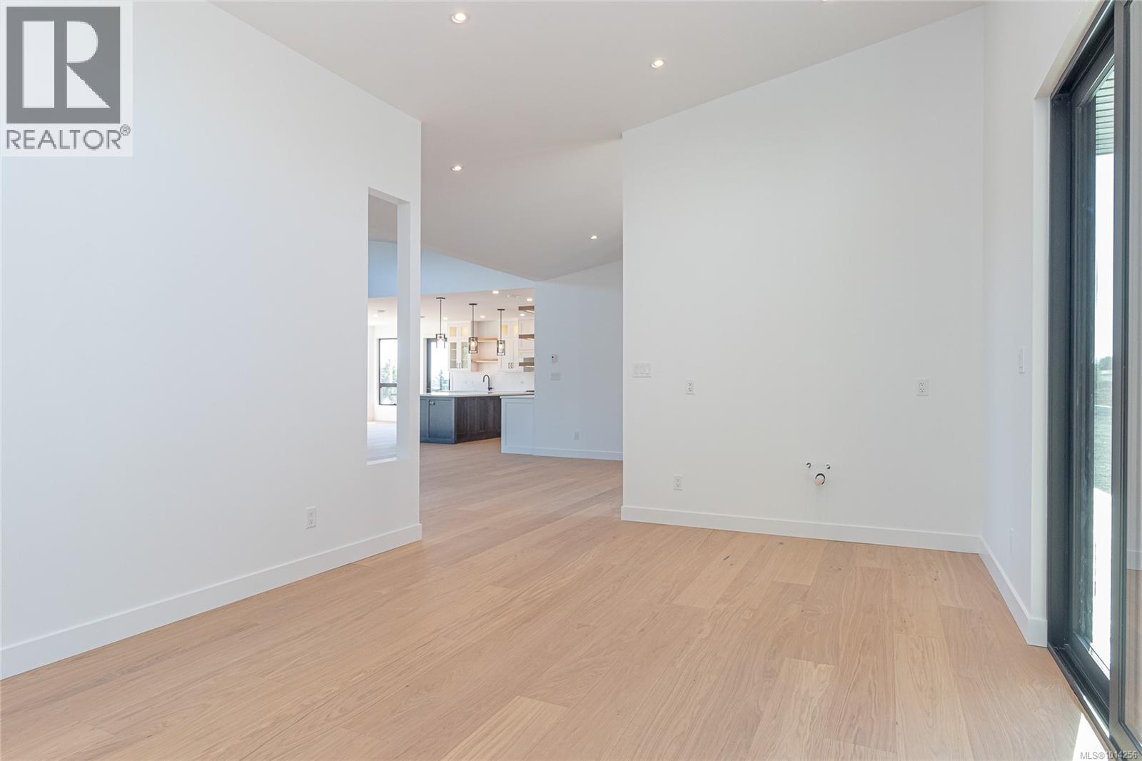 10928 Grandview Rd, Saltair