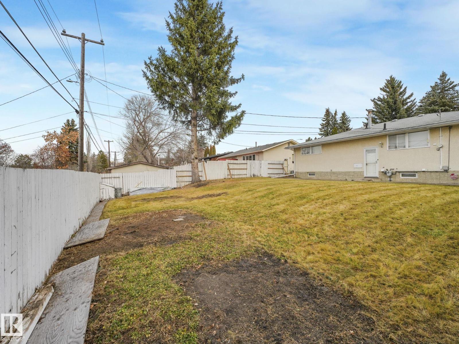 12304 42 AV NW, Edmonton