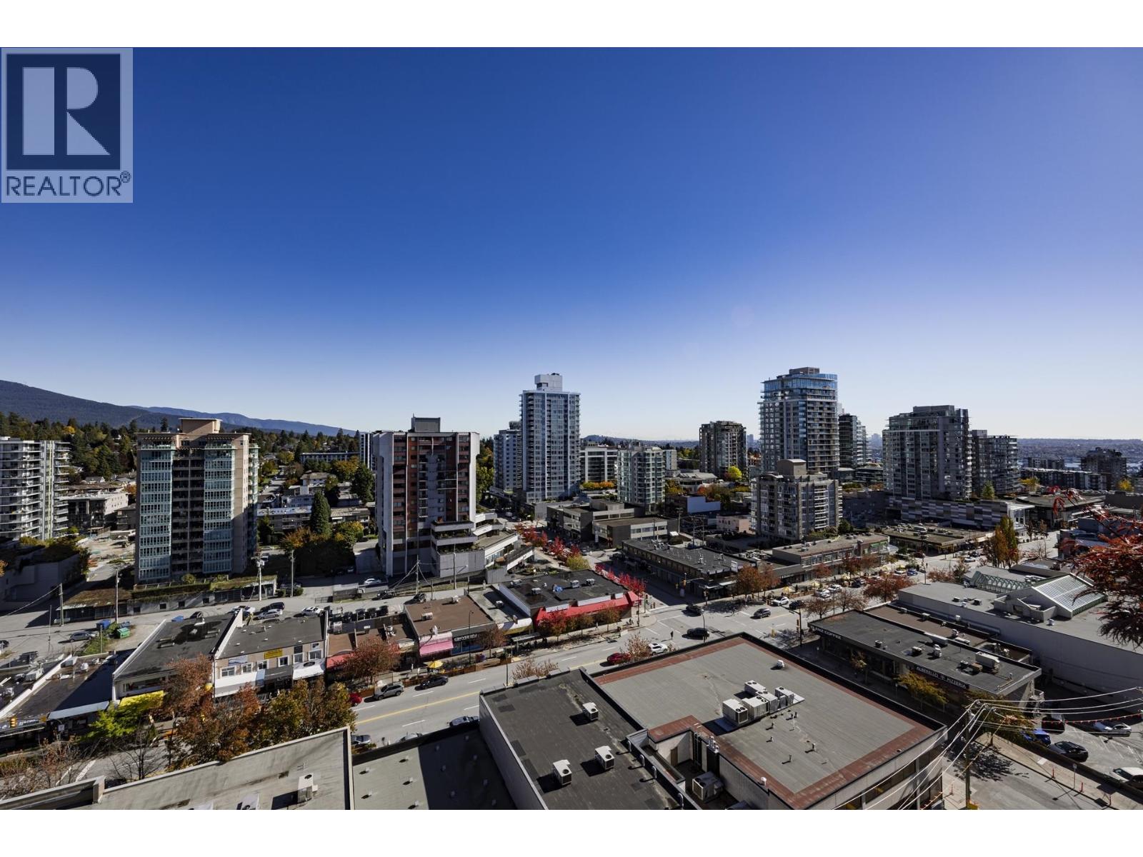 1702 121 W 16TH STREET, North Vancouver