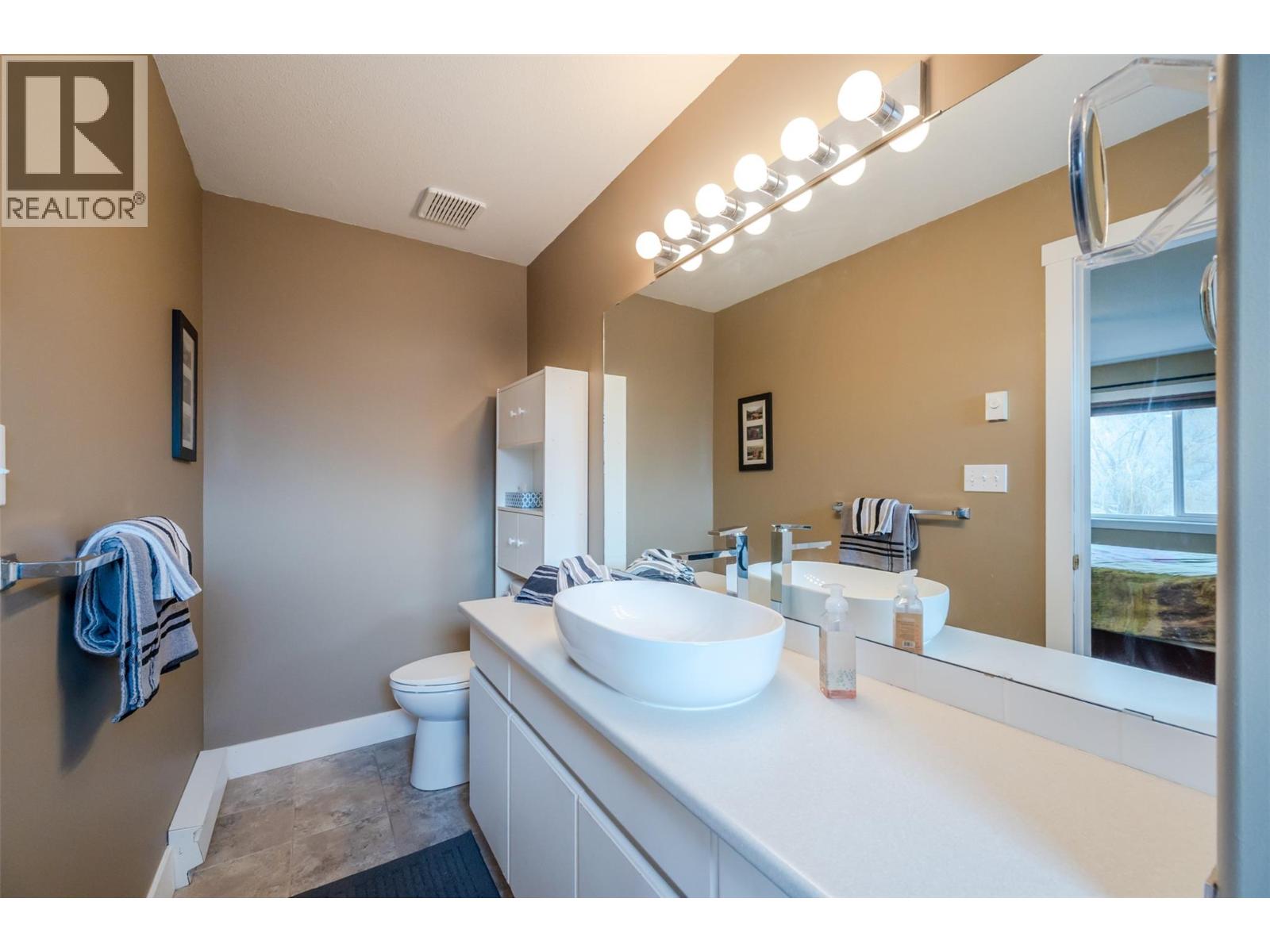 640 Main Street Unit# 309, Okanagan Falls