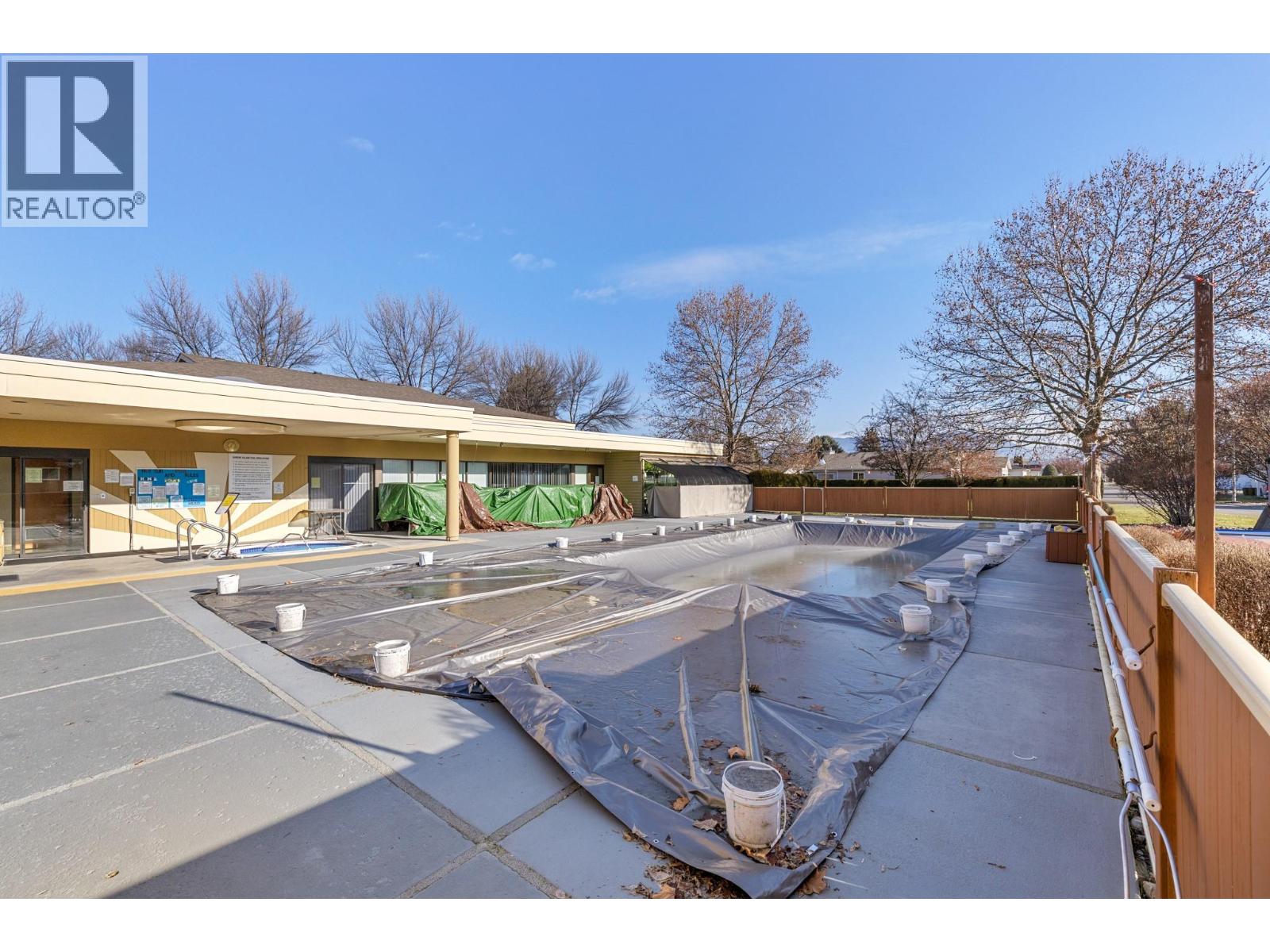 1260 Raymer Avenue Unit# 438, Kelowna