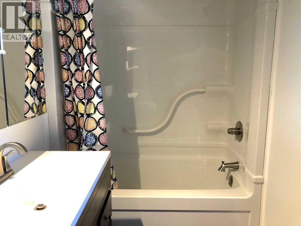 10117 102, Lac La Biche