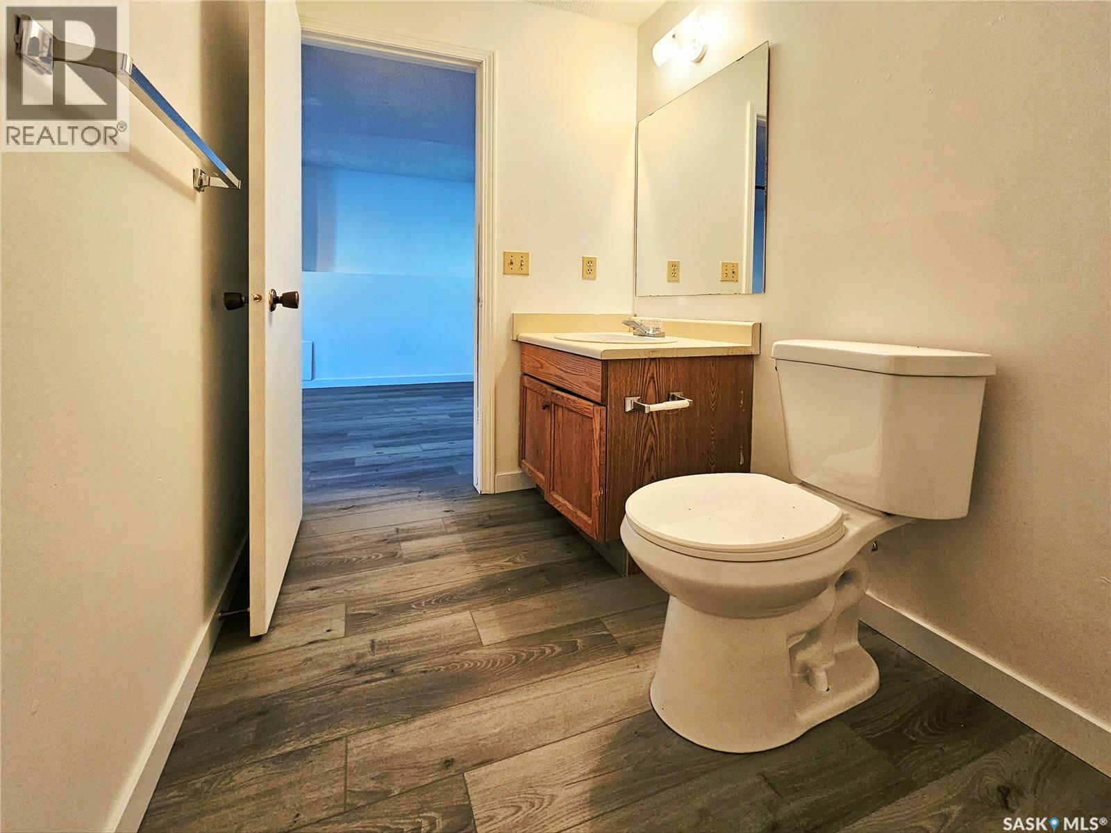 242 - 244 Wakabayashi WAY — photo 20