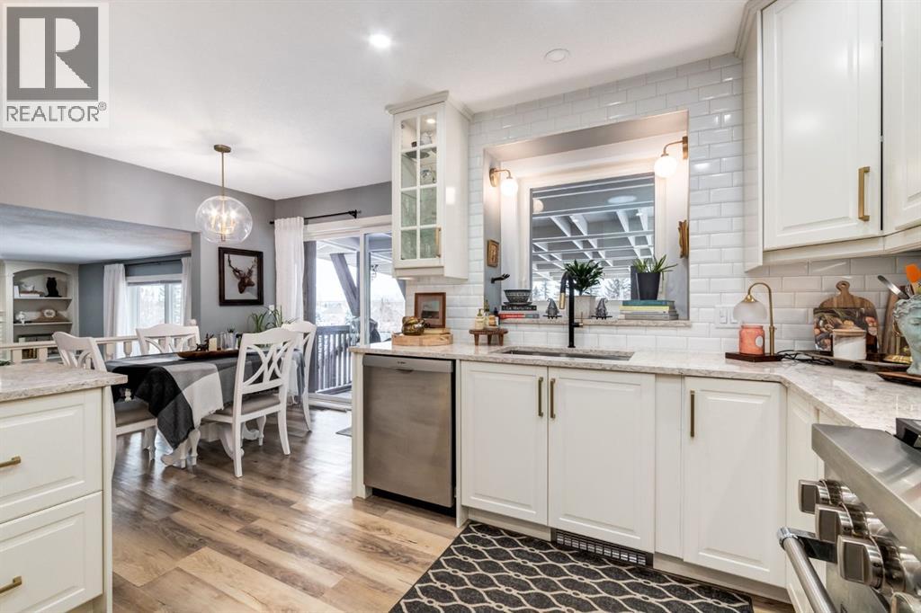 Single Family House for Sale in  Millview Place SW Millrise Calgary 