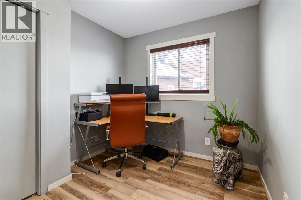 Single Family House for Sale in  Millview Place SW Millrise Calgary 