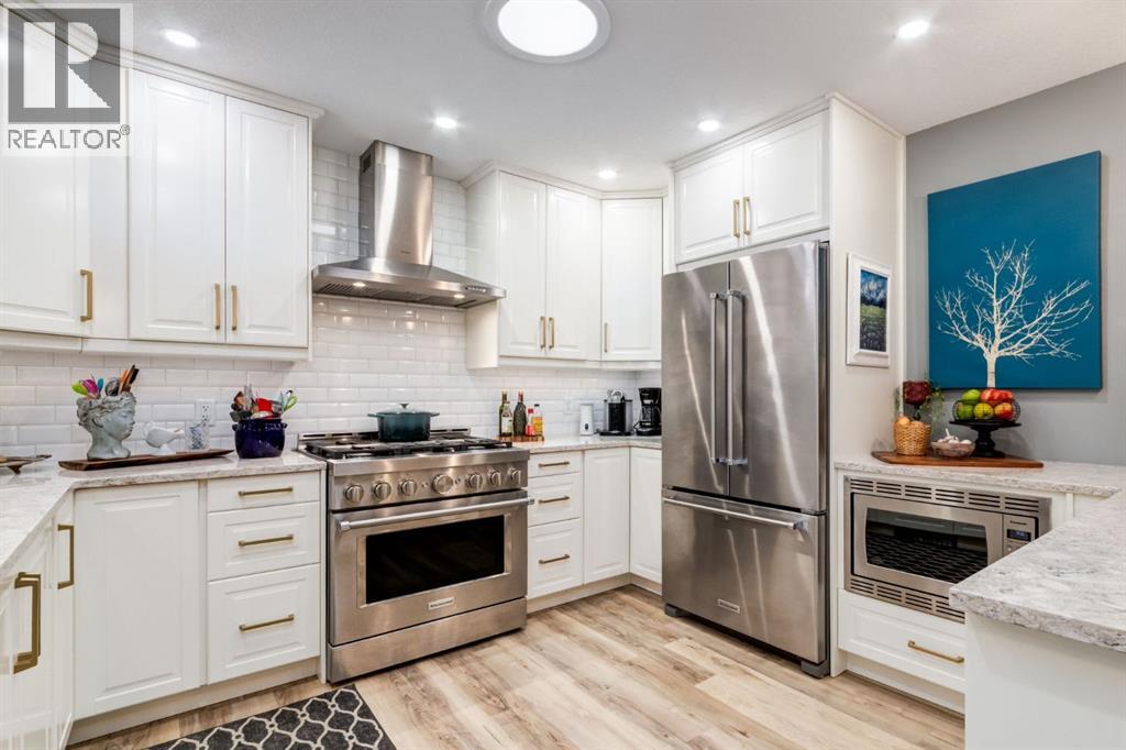 Single Family House for Sale in  Millview Place SW Millrise Calgary 