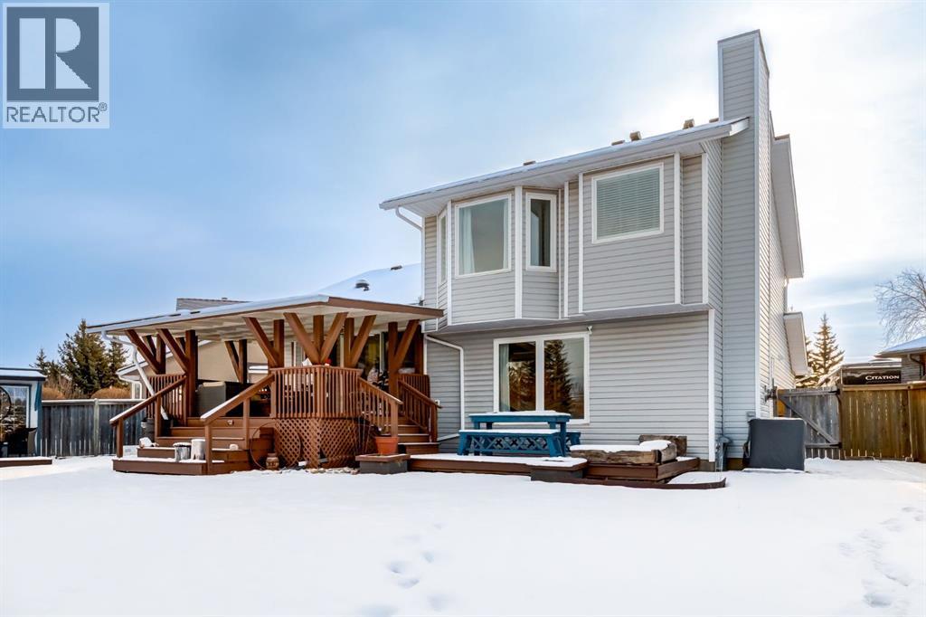 Single Family House for Sale in  Millview Place SW Millrise Calgary 