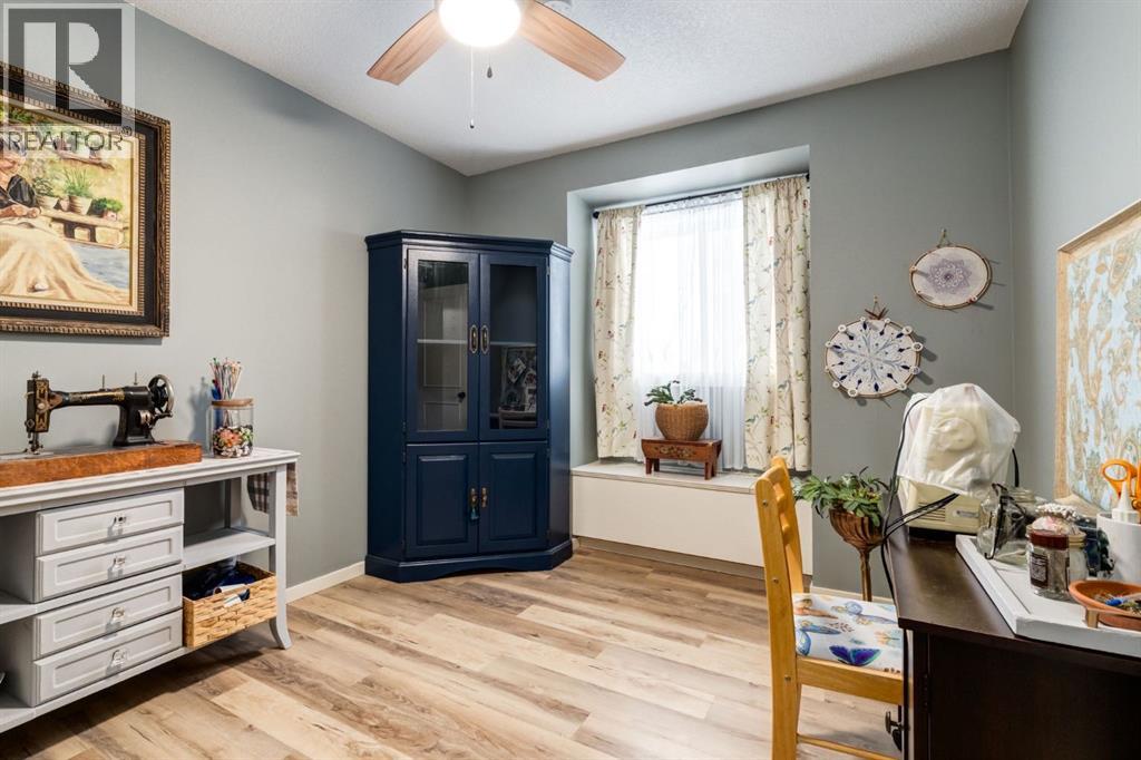 Single Family House for Sale in  Millview Place SW Millrise Calgary 