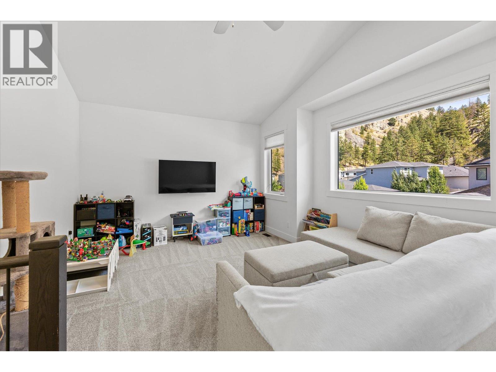  3074 Riesling Way, West Kelowna