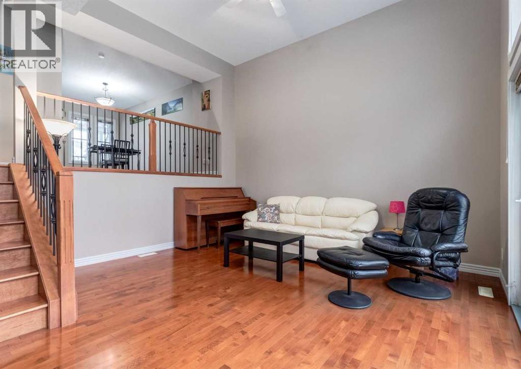 Single Family House 4 Level for Sale in  Royal Oak Lane NW Royal Oak Calgary 