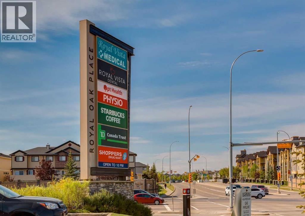 Single Family House 4 Level for Sale in  Royal Oak Lane NW Royal Oak Calgary 