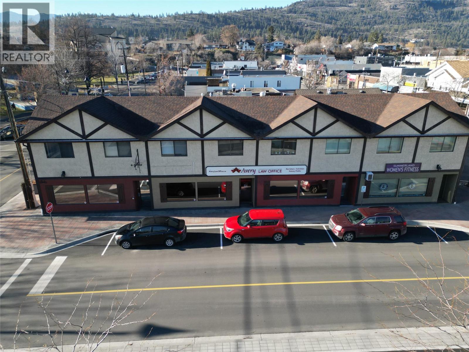 9901 Main Street Street, Summerland