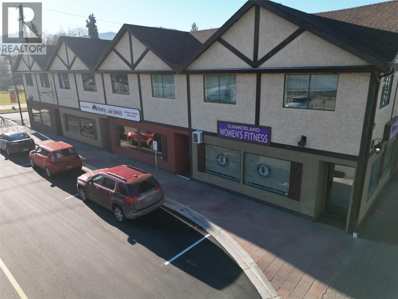 9901 Main Street Street, Summerland