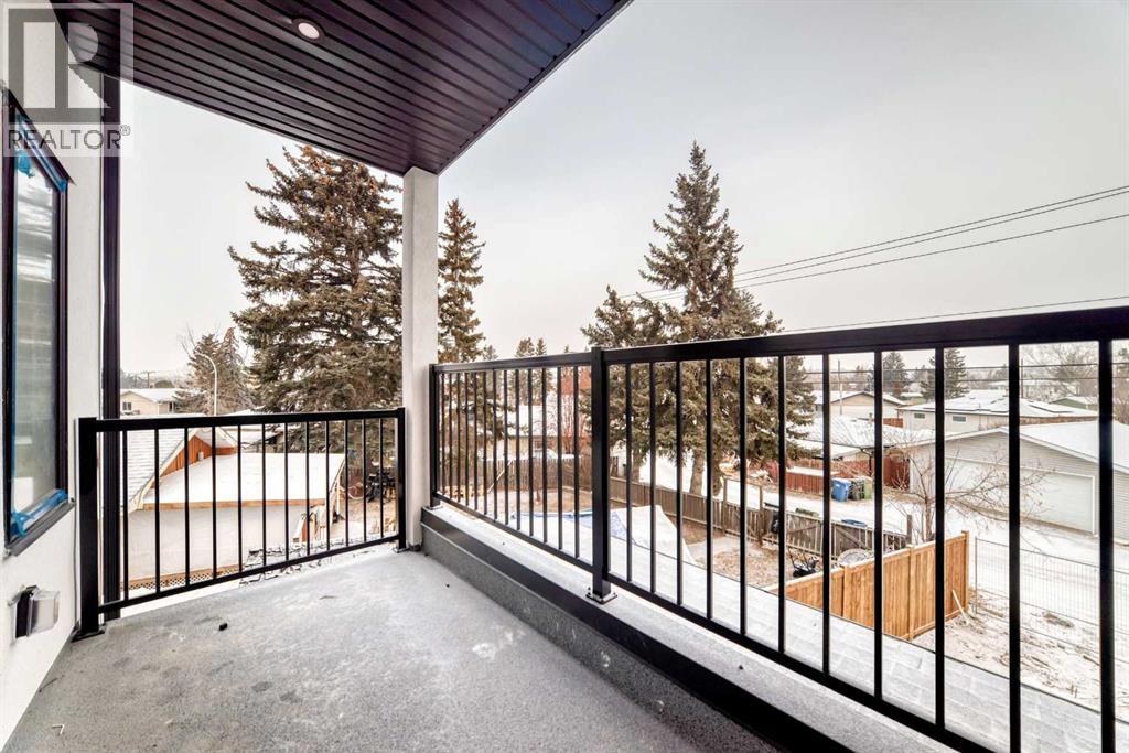 Single Family House for Sale in  Bowness Road NW Bowness Calgary 