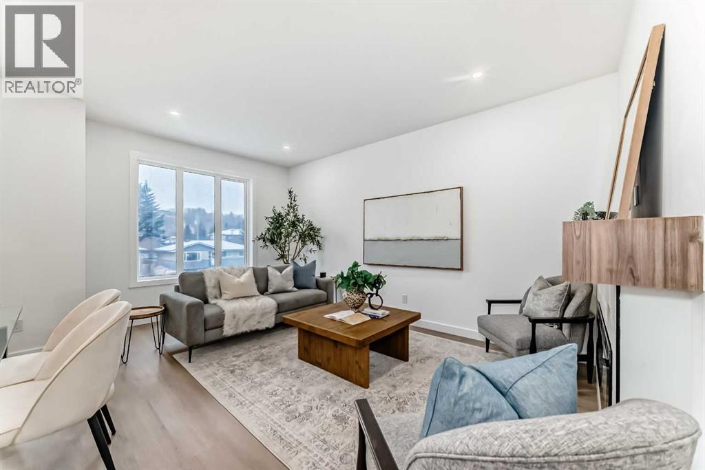 Single Family House for Sale in  Bowness Road NW Bowness Calgary 