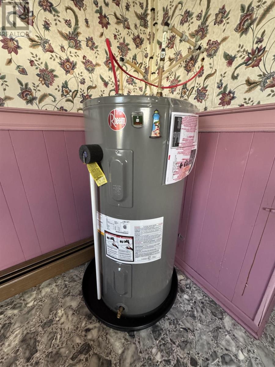 Property 5 of 15 of 37 Kent Street