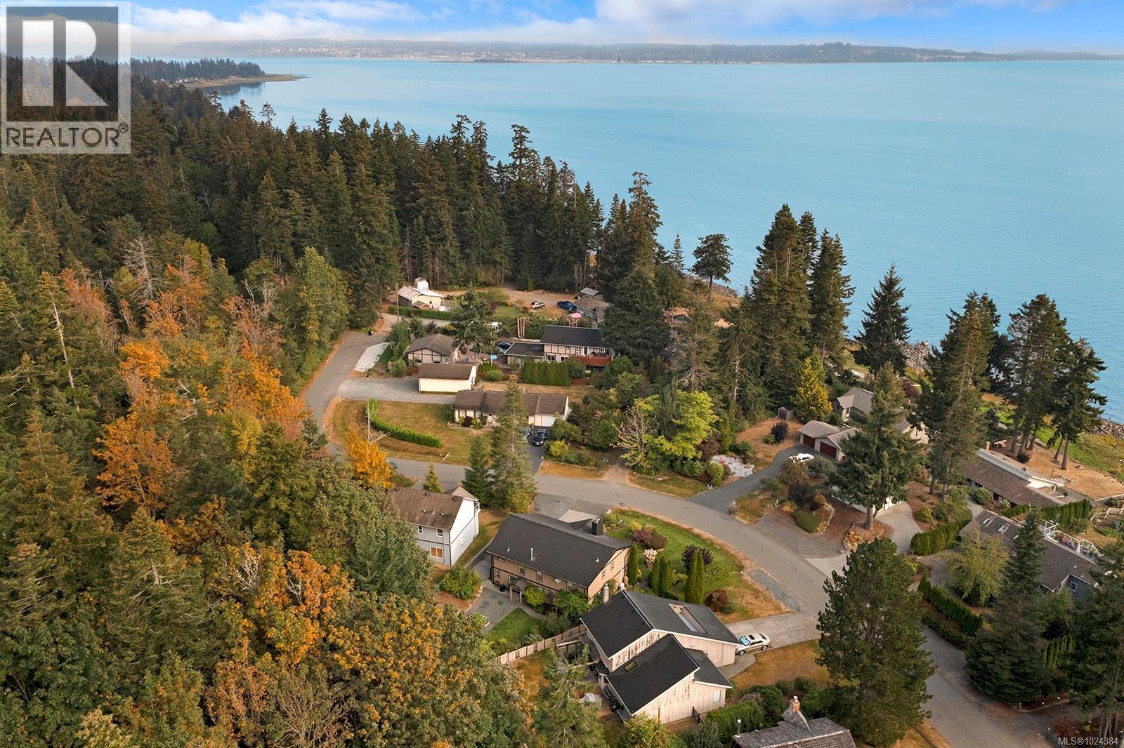 204 Spindrift Rd, Courtenay