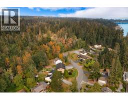 204 Spindrift Rd, Courtenay, BC V9N9S8 Photo 20