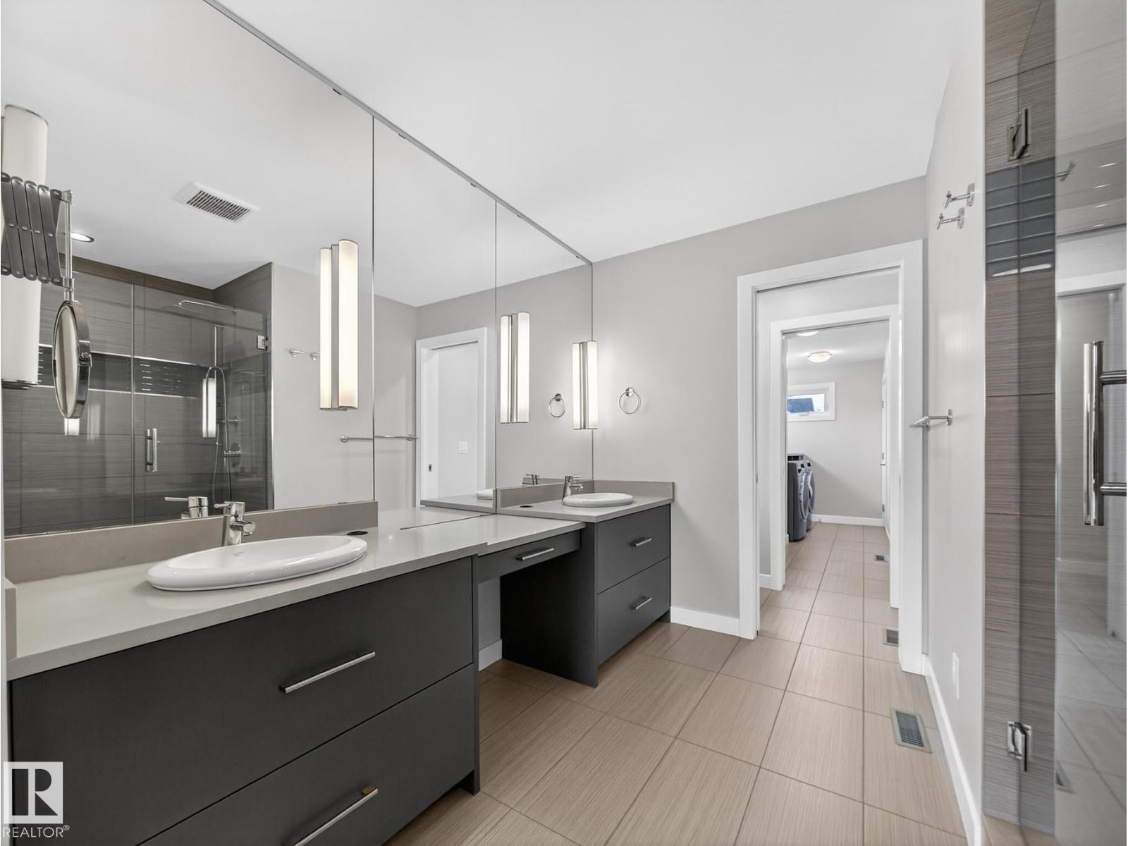 9803 74 AV NW, Edmonton