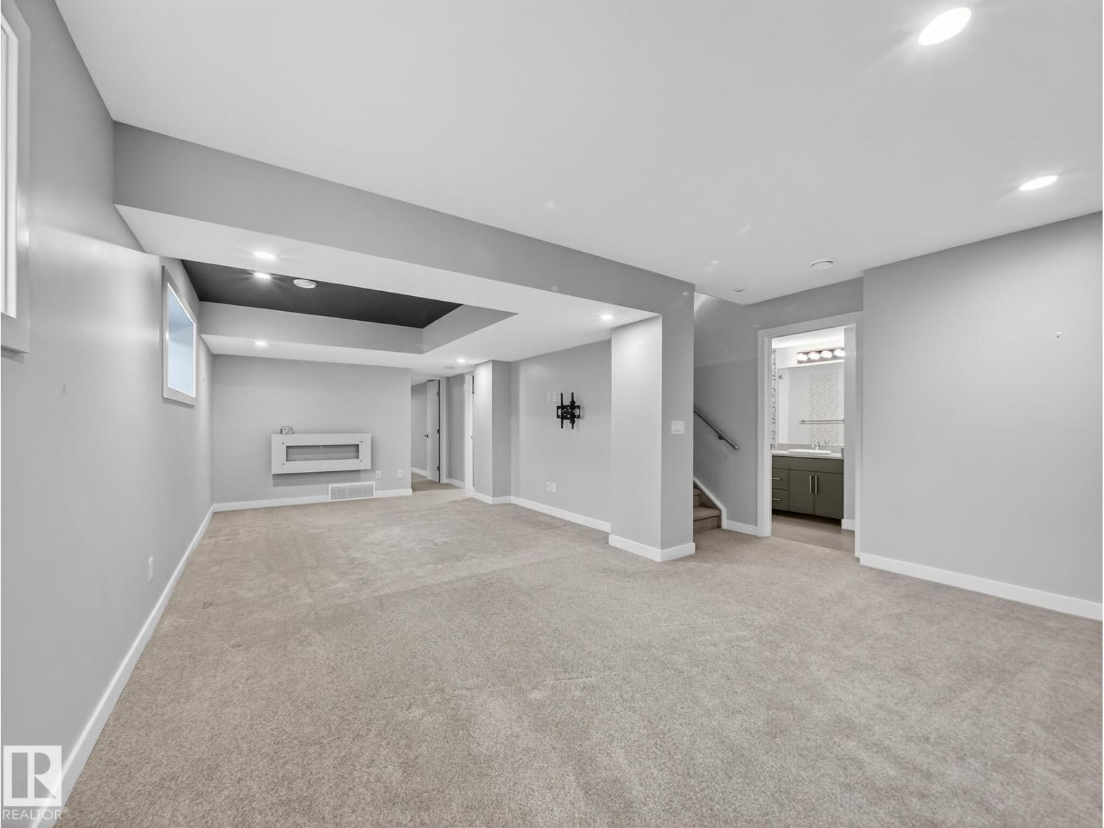 9803 74 AV NW, Edmonton