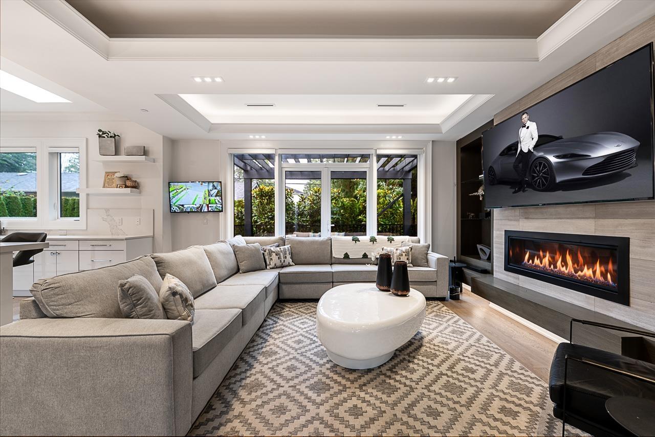 14237 VINE AVENUE, White Rock