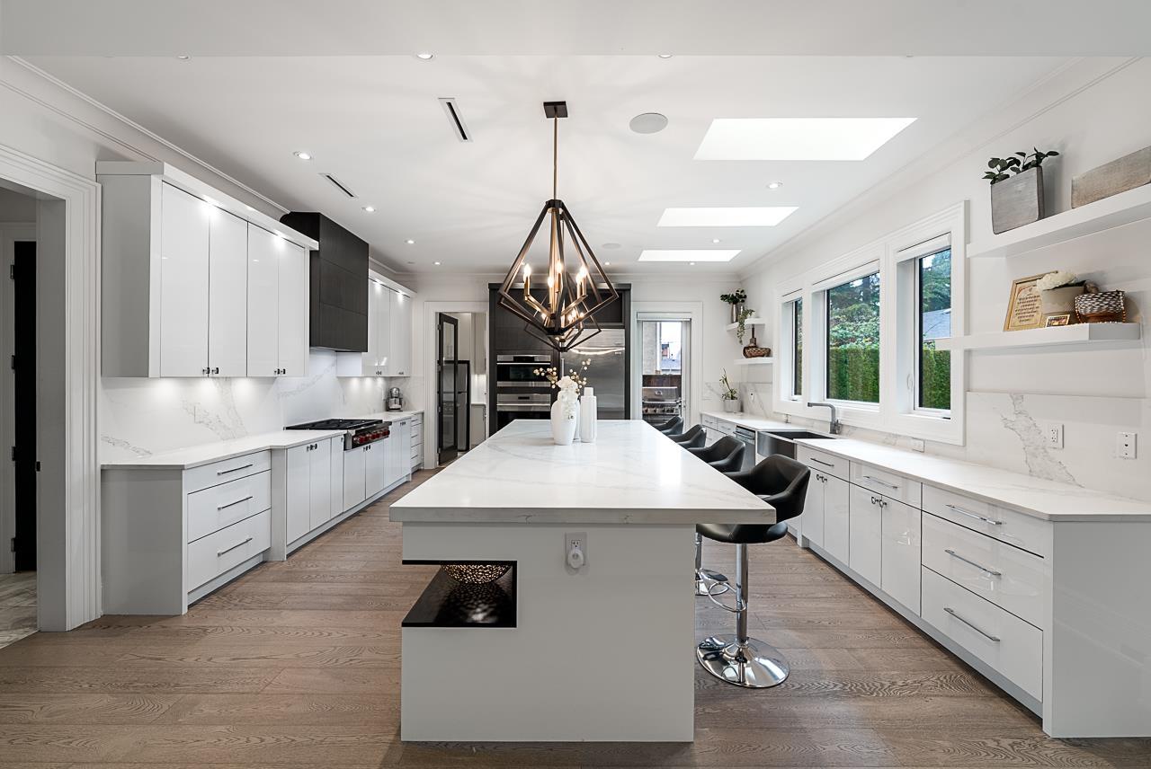 14237 VINE AVENUE, White Rock