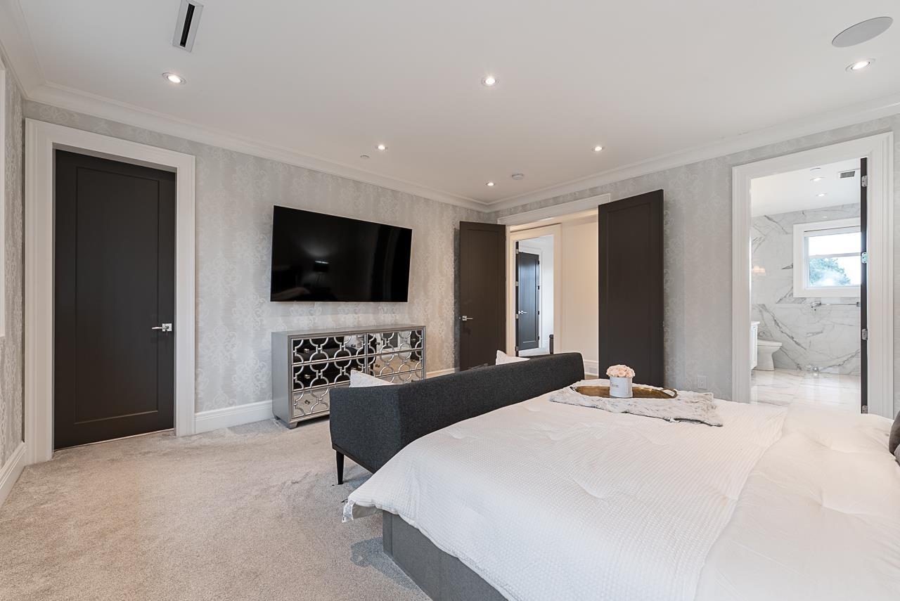 14237 VINE AVENUE, White Rock