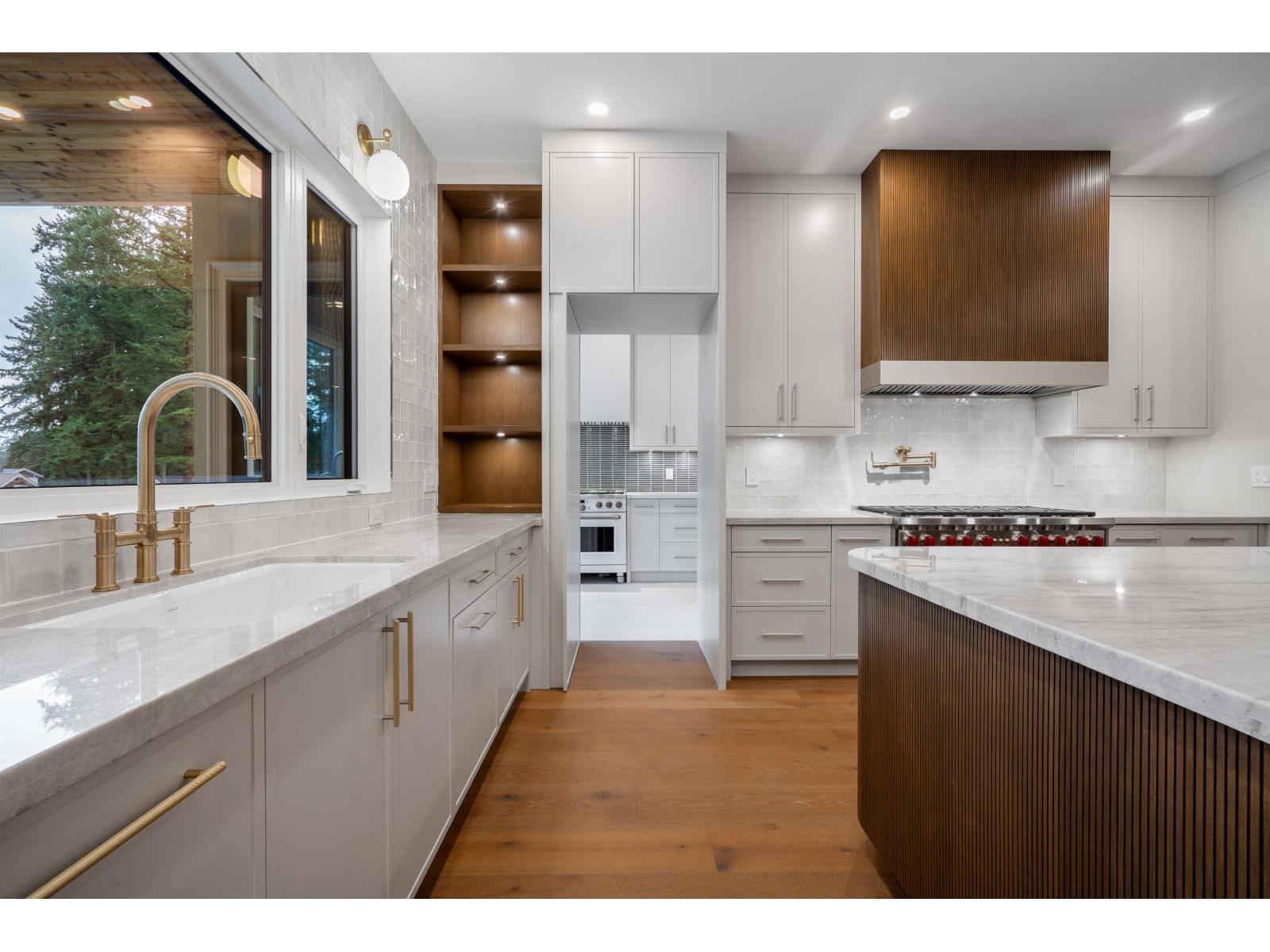 2533 141 STREET, Surrey