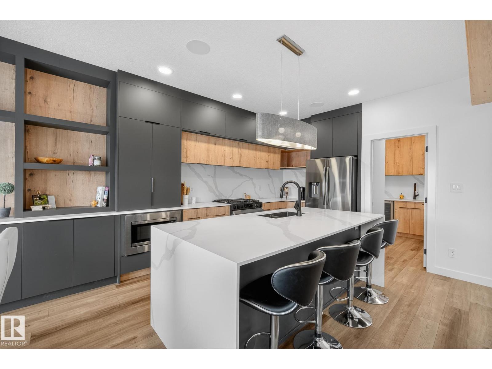 34 ELDRIDGE PT, St. Albert