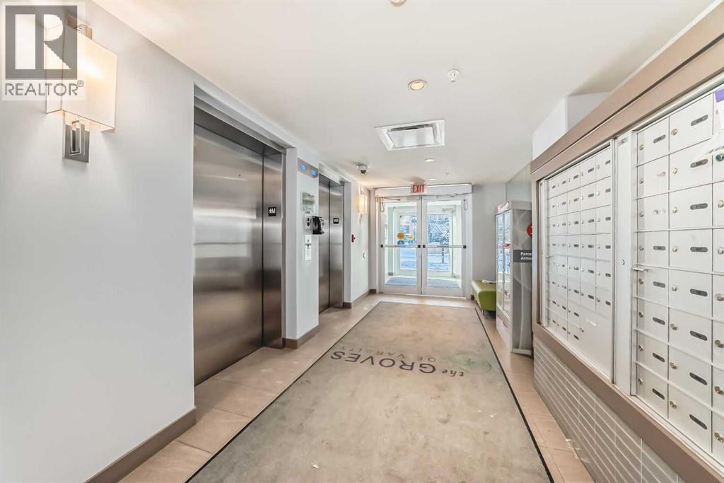 Single Family House for Sale in   Varsity Estates Circle NW Varsity Calgary 