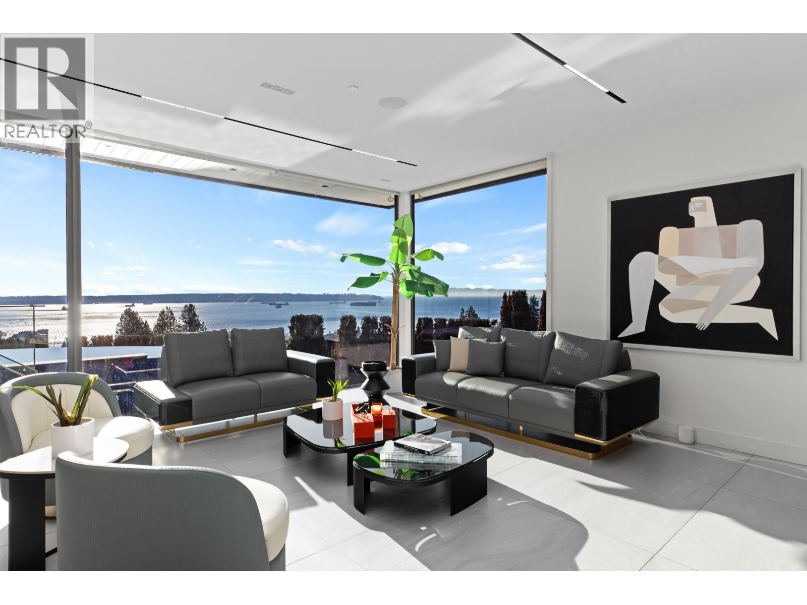 1840 ORCHARD WAY, West Vancouver