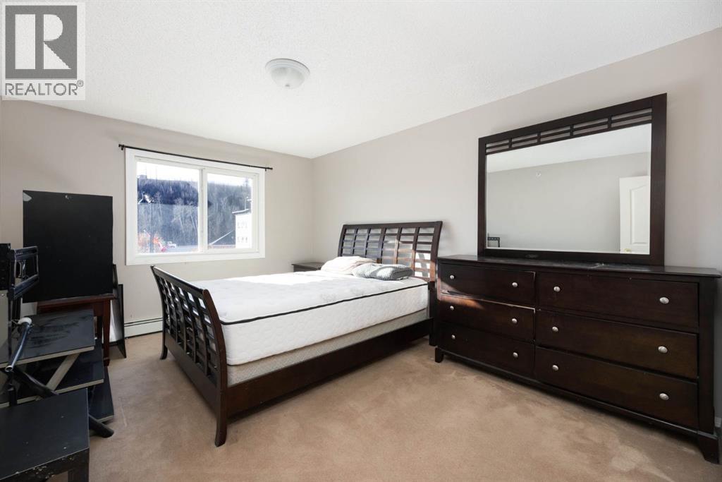 100 Richard Street, Fort McMurray